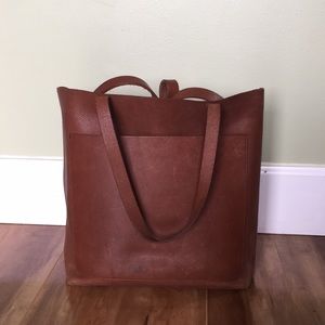 Madewell medium transport tote saddle brown